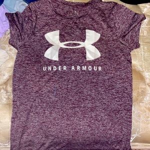 A medium under armour shirt.